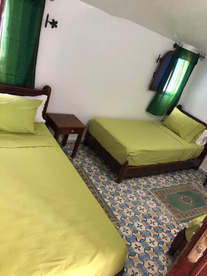 Hotel Nisrine Чефчауен Екстериор снимка