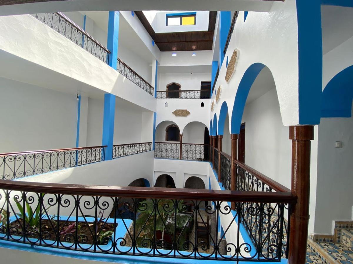 Hotel Nisrine Чефчауен Екстериор снимка
